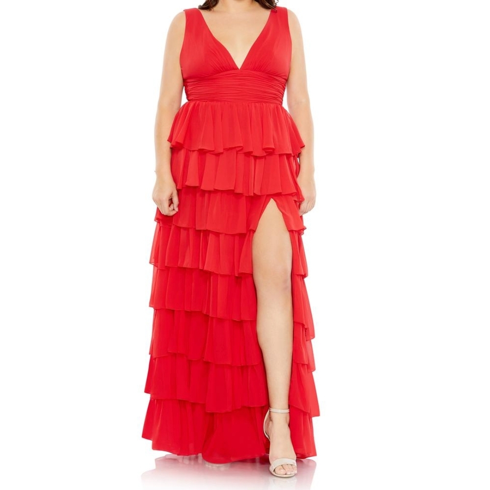 NWT Mac Duggal Ruffle Tiered Dress